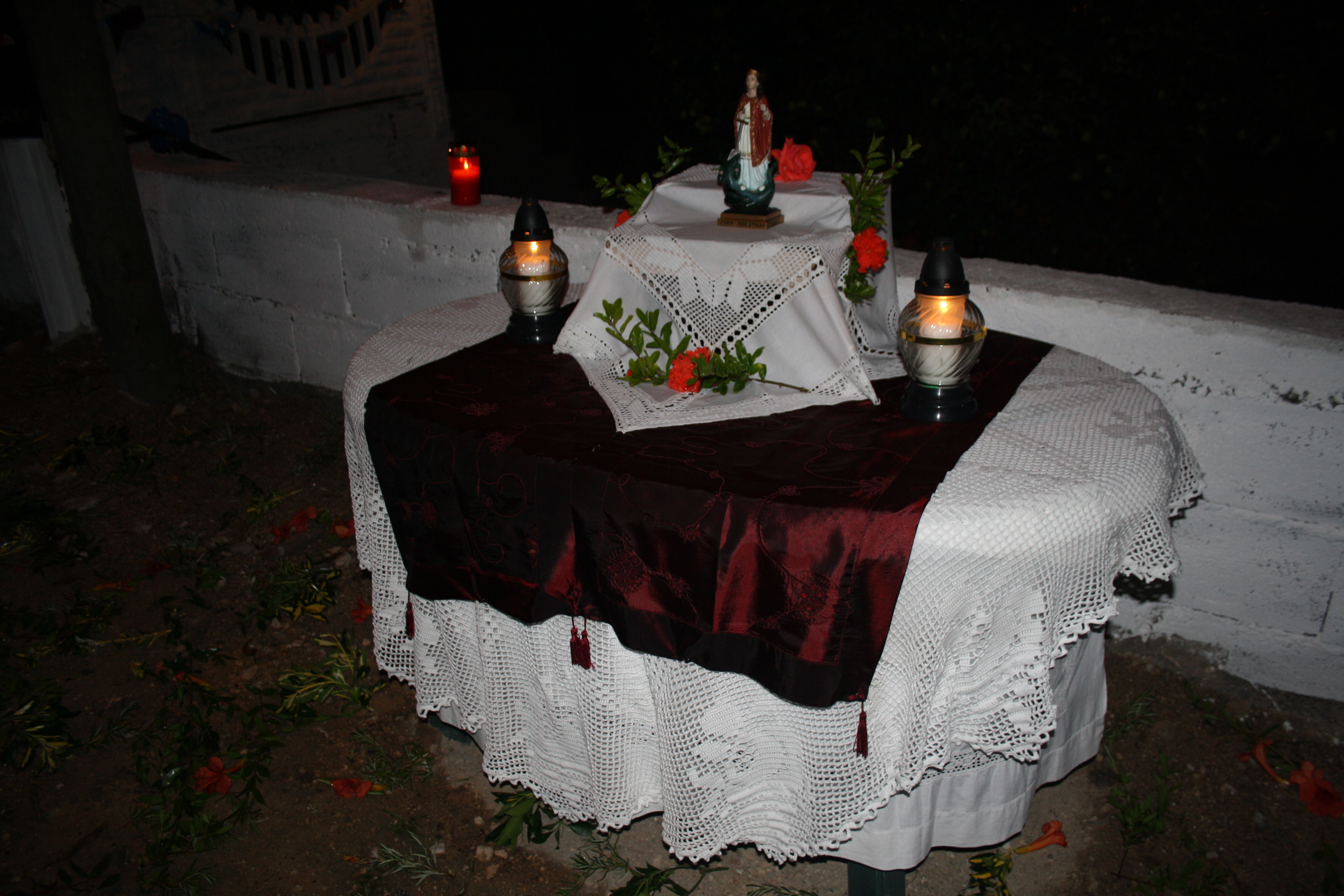 Altar junto à fonte